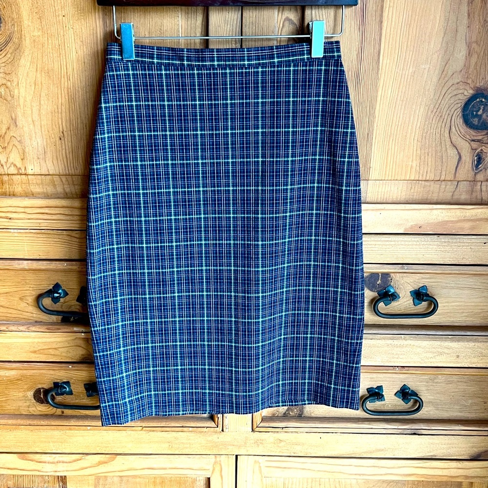 Classic blue, cream and gray plaid print skirt from The Limited, size 2.
